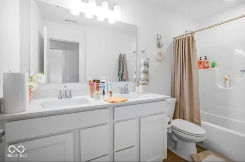 4228 Brocket Drive Greenwood IN 46143