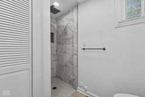 1225 Hathaway Drive Indianapolis IN 46229