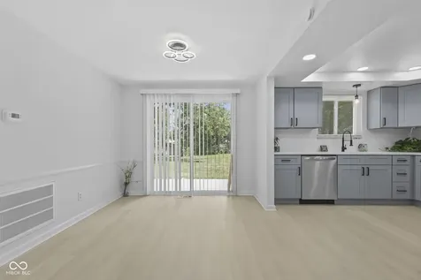 1225 Hathaway Drive Indianapolis IN 46229