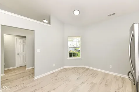 3933 Bergamot Court Indianapolis IN 46235