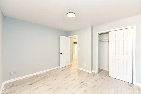 3933 Bergamot Court Indianapolis IN 46235