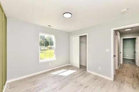 3933 Bergamot Court Indianapolis IN 46235