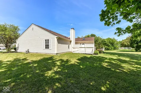 3933 Bergamot Court Indianapolis IN 46235