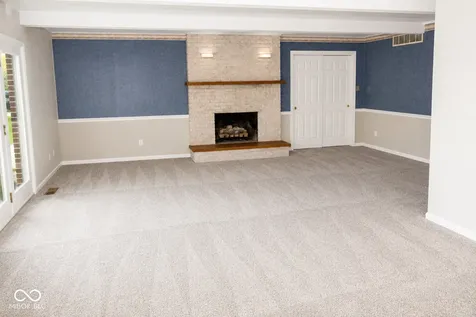1185 W Country Club Road Crawfordsville IN 47933
