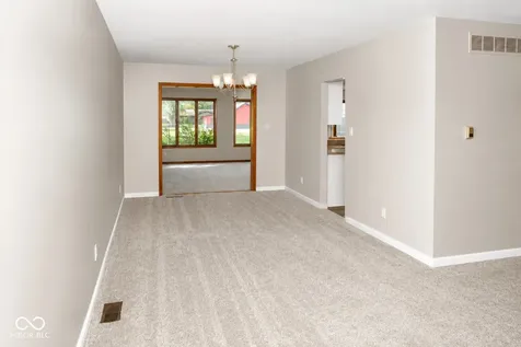1185 W Country Club Road Crawfordsville IN 47933
