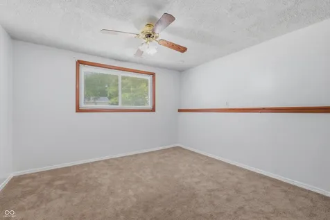 9505 Thornwood Drive Indianapolis IN 46250