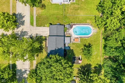 9505 Thornwood Drive Indianapolis IN 46250