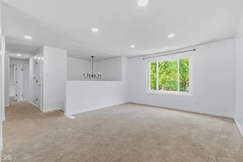 9505 Thornwood Drive Indianapolis IN 46250