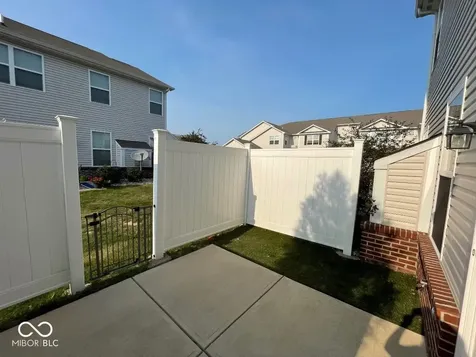 9658 Calamus Drive Noblesville IN 46060