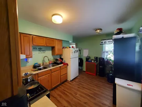 1153 W 37th Street Indianapolis IN 46208