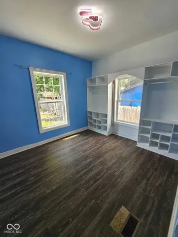 312 N Bradley Avenue Indianapolis IN 46201