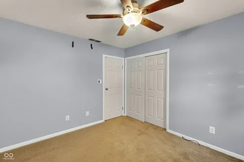 2745 Flintwood Drive Columbus IN 47203