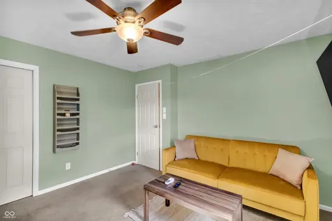 2745 Flintwood Drive Columbus IN 47203