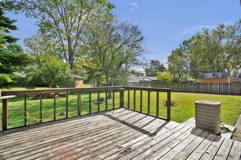 2745 Flintwood Drive Columbus IN 47203