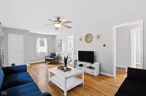 104 Water Street Greenwood IN 46143