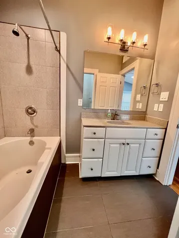 1347A N Park Avenue Indianapolis IN 46202