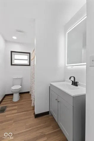 1431 Finley Avenue Indianapolis IN 46203
