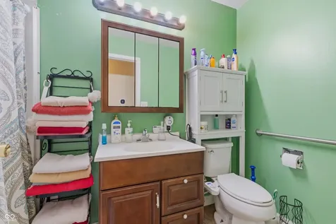 621 Fabyan Road Indianapolis IN 46217
