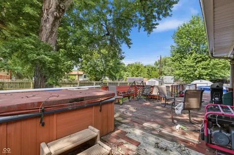 621 Fabyan Road Indianapolis IN 46217