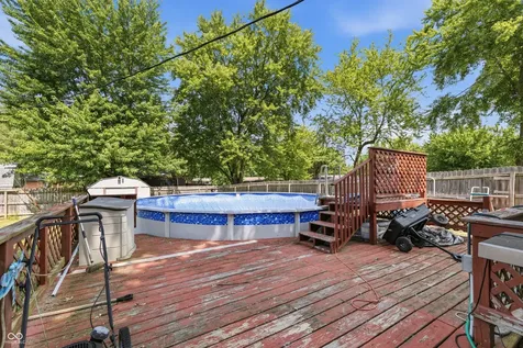 621 Fabyan Road Indianapolis IN 46217