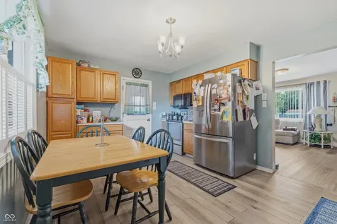 621 Fabyan Road Indianapolis IN 46217