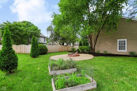 11017 Lake Run Drive Fishers IN 46038