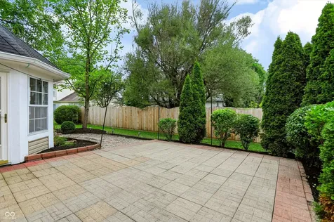 11017 Lake Run Drive Fishers IN 46038