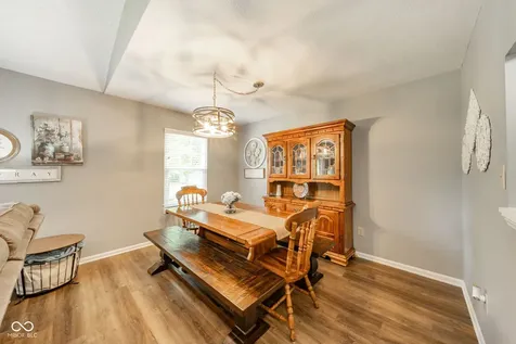 6279 Briargate Drive Zionsville IN 46077