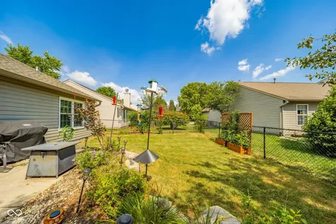 6279 Briargate Drive Zionsville IN 46077
