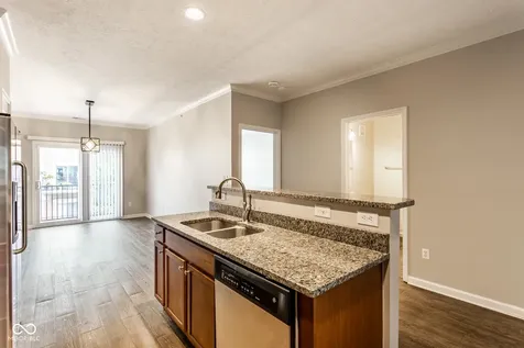 6595 Reserve Drive Indianapolis IN 46220