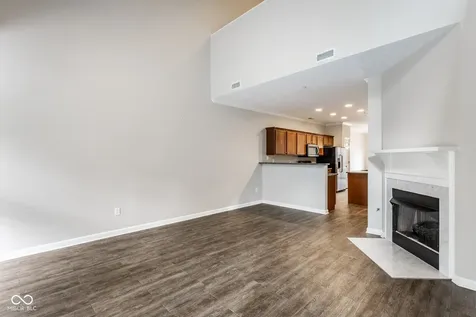 6595 Reserve Drive Indianapolis IN 46220