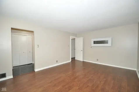 931 W 79th Street Indianapolis IN 46260