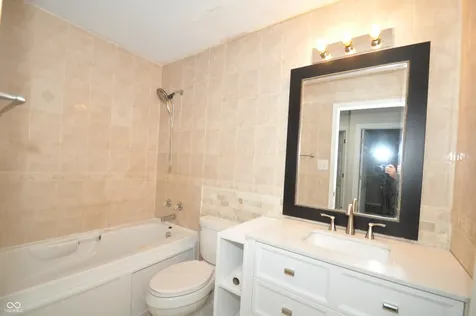 931 W 79th Street Indianapolis IN 46260