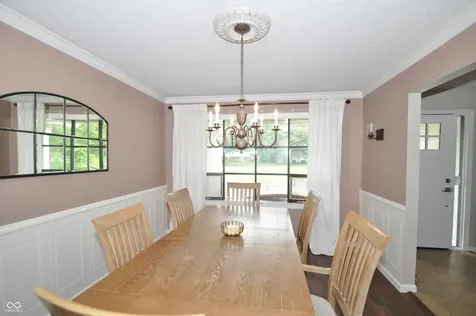931 W 79th Street Indianapolis IN 46260