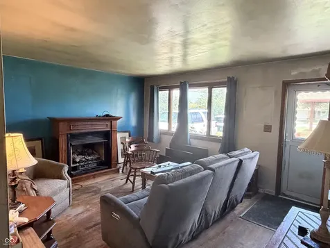 6705 Churchman Indianapolis IN 46237