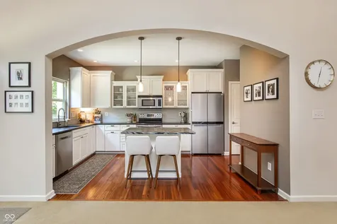 38 Golden Tree Lane Indianapolis IN 46227