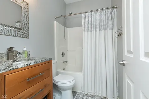 38 Golden Tree Lane Indianapolis IN 46227