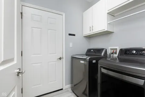 38 Golden Tree Lane Indianapolis IN 46227