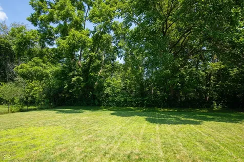 38 Golden Tree Lane Indianapolis IN 46227