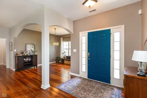 38 Golden Tree Lane Indianapolis IN 46227