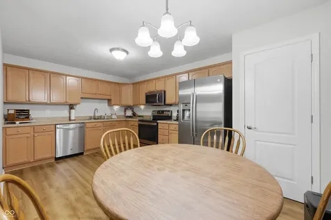1643 Senior Court Shelbyville IN 46176