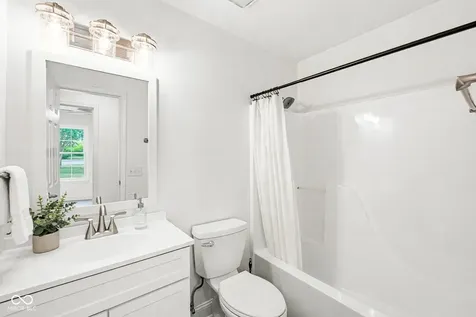 314 Woodberry Danville IN 46122