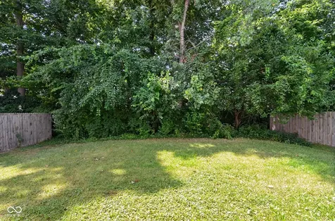 1191 N Aberdeen Drive Franklin IN 46131
