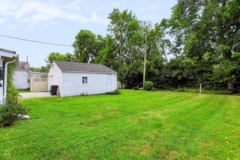 701 Eberhart Drive Shelbyville IN 46176