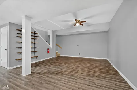 5664 Pine Knoll Boulevard Noblesville IN 46062