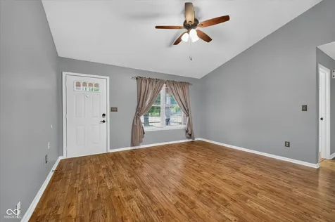 5664 Pine Knoll Boulevard Noblesville IN 46062