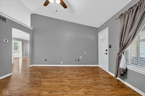 5664 Pine Knoll Boulevard Noblesville IN 46062