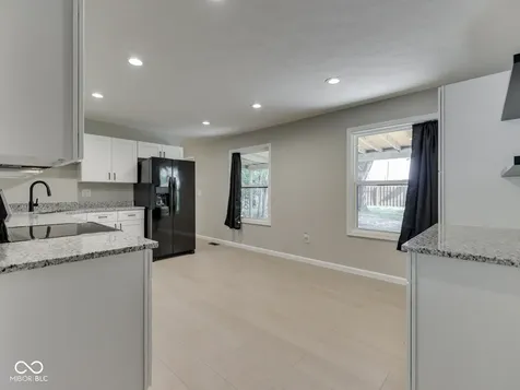 5008 W 37th Street Indianapolis IN 46224