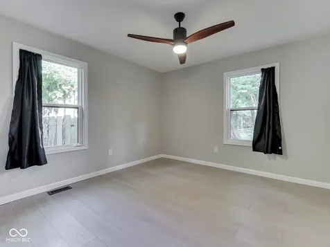 5008 W 37th Street Indianapolis IN 46224