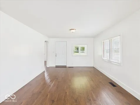 3702 N Temple Avenue Indianapolis IN 46218